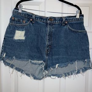 Levi’s Cut Off Jeans Shorts